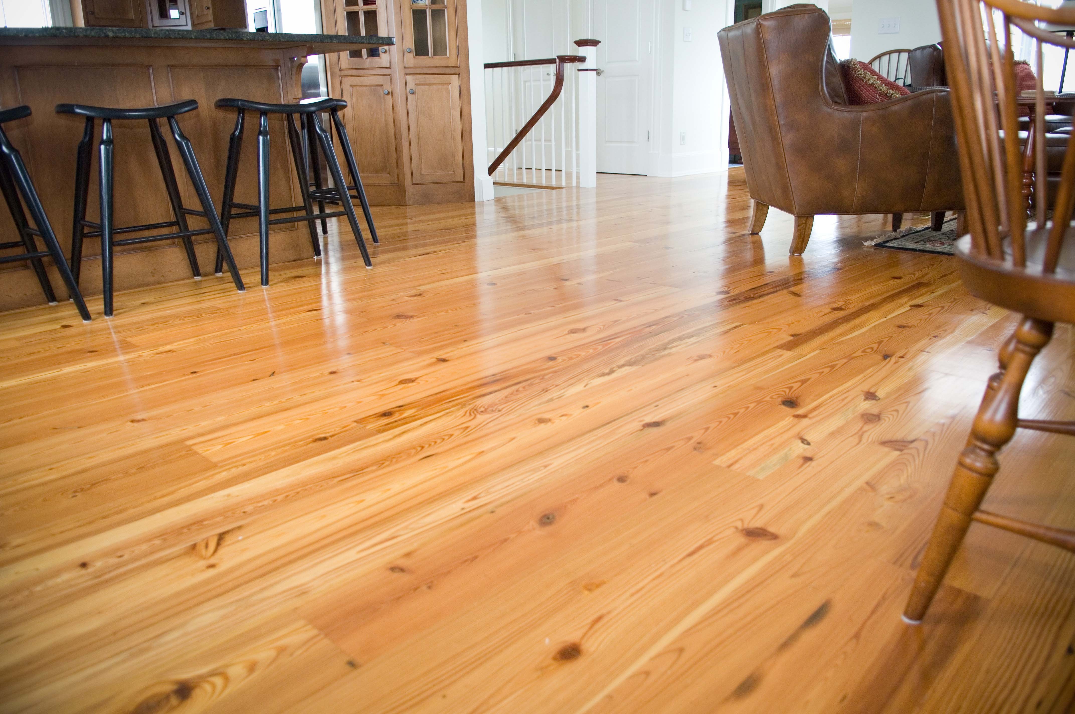 pine wood floors living room